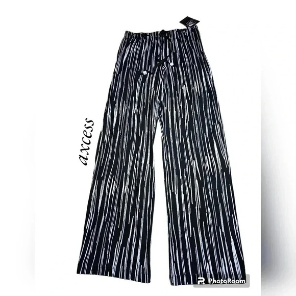 Access Pants S NWT - Picture 1 of 3